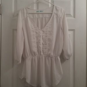 Maurices White Chiffon V-Neck 3/4 Sleeve Blouse